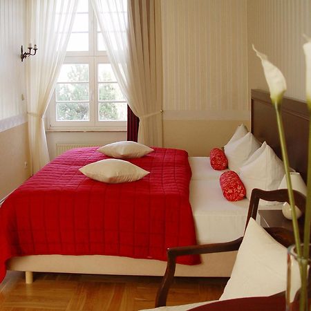 Hotel Altes Hafenhaus 로스토크 객실 사진