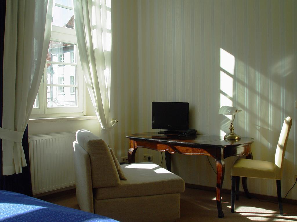 Hotel Altes Hafenhaus 로스토크 객실 사진