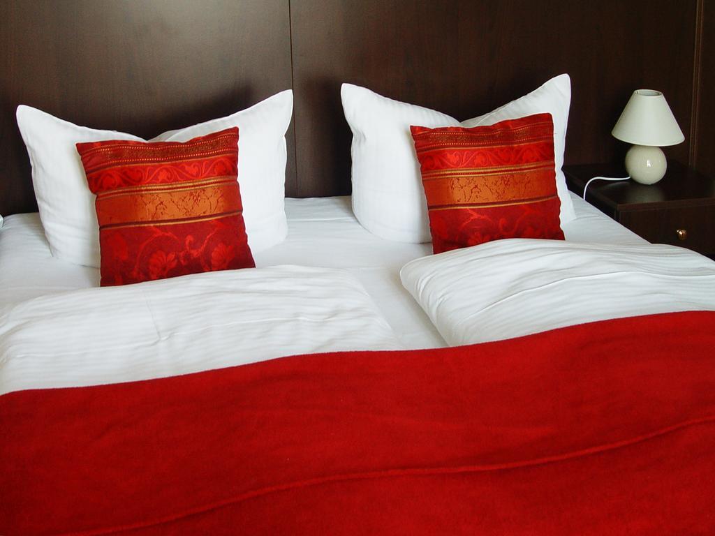 Hotel Altes Hafenhaus 로스토크 객실 사진