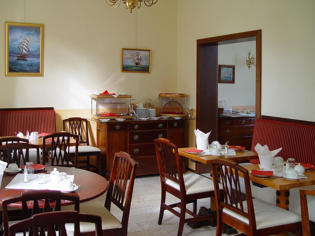 Hotel Altes Hafenhaus 로스토크 외부 사진