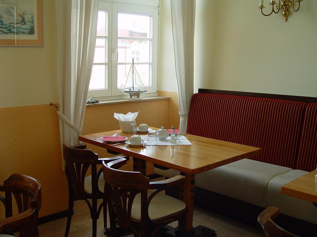 Hotel Altes Hafenhaus 로스토크 외부 사진