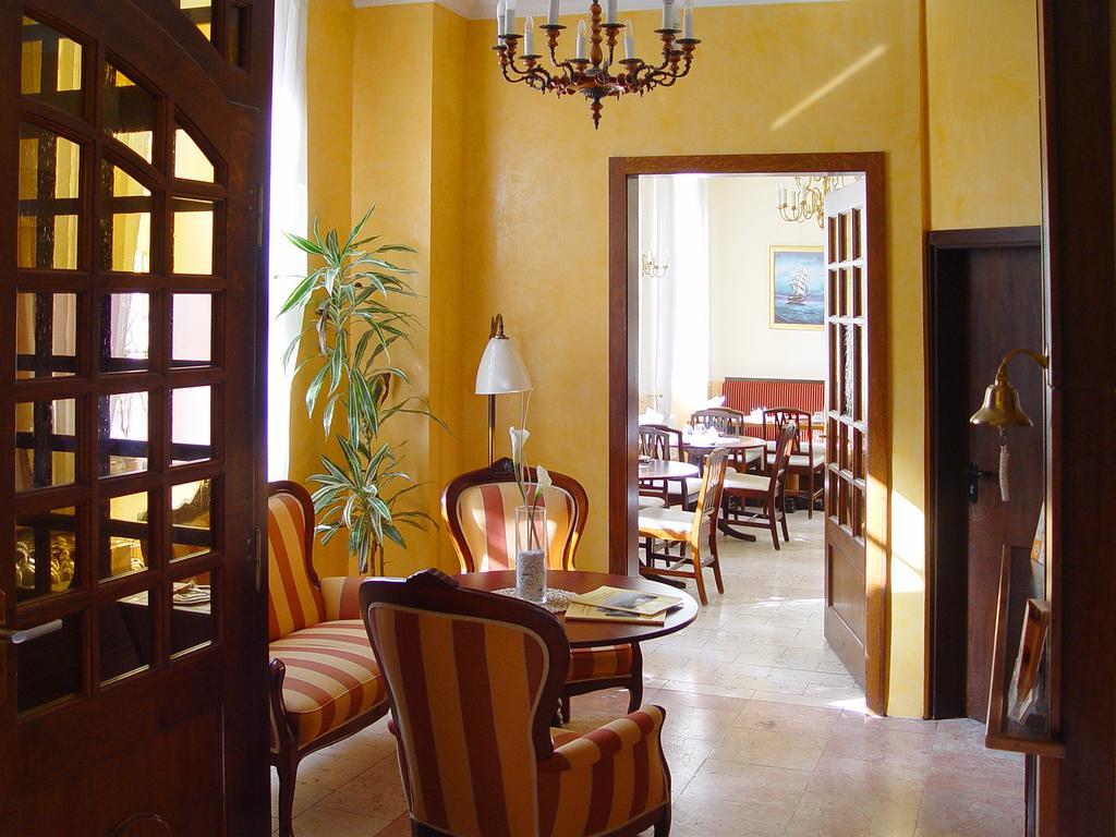 Hotel Altes Hafenhaus 로스토크 외부 사진